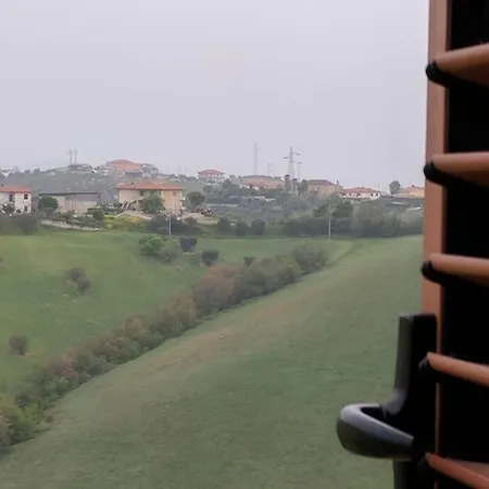 Lägenhet Three Bedroom Entire Place