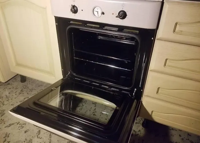 Three Bedroom Entire Place Διαμέρισμα Roseto Degli Abruzzi