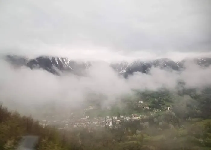 Three Bedroom Entire Place * Розето-дельи-Абруцци