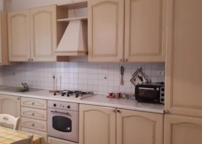 Three Bedroom Entire Place Апартаменты *